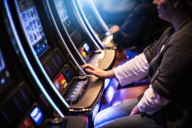 wedebola app showing live roulette table and betting interface